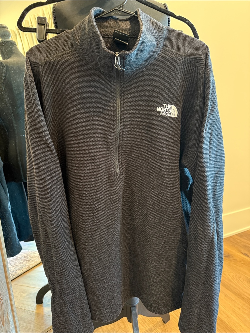 The North Face Men's Black Quarter-Zip Sweater